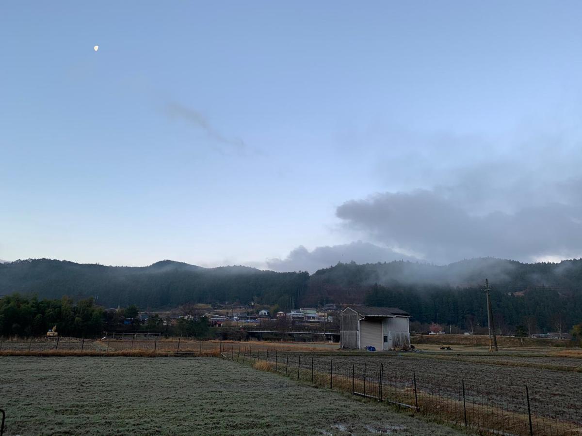 Вилла Kumanoyasai Base In Chikatsuyu Танабе Экстерьер фото